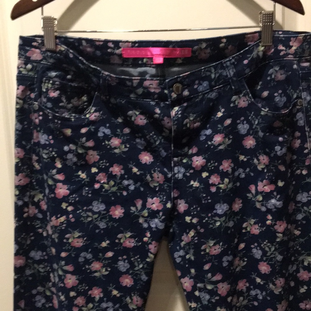 Tinseltown floral denim Jeans blue pink w/stretch ankle women’s size 13